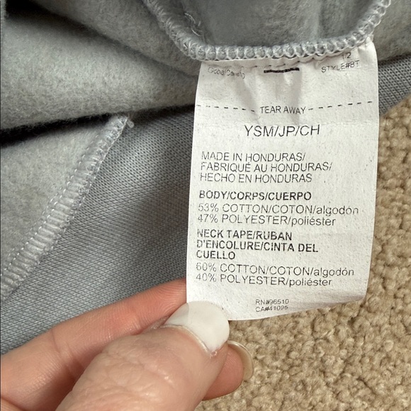 Under Armour Kids Cold-Gear Hoodie in Gray with Black Logo - Picture 3 of 3